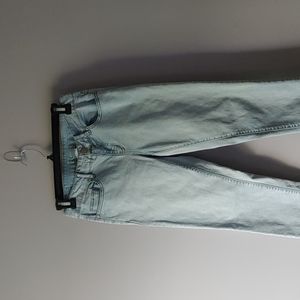 R1893 Light wash size 4 skinny jeans
